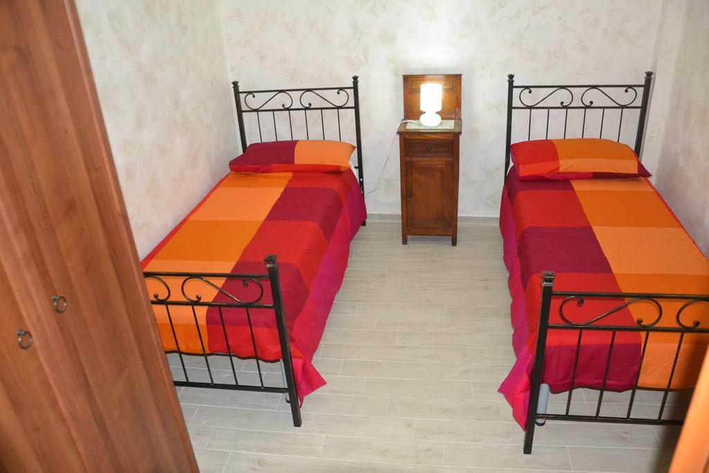 Casa Vacanza Sweet Home Giardini Naxos Exterior photo